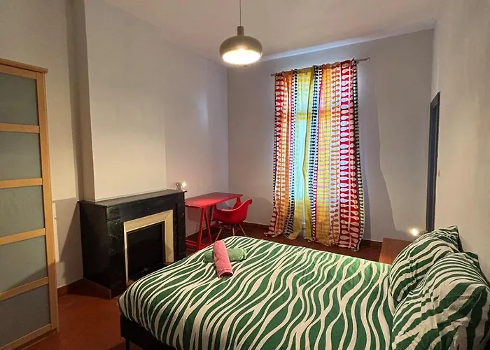 Le Mistral-5 Bedrooms-balcony-air Conditioning-wifi アパート *