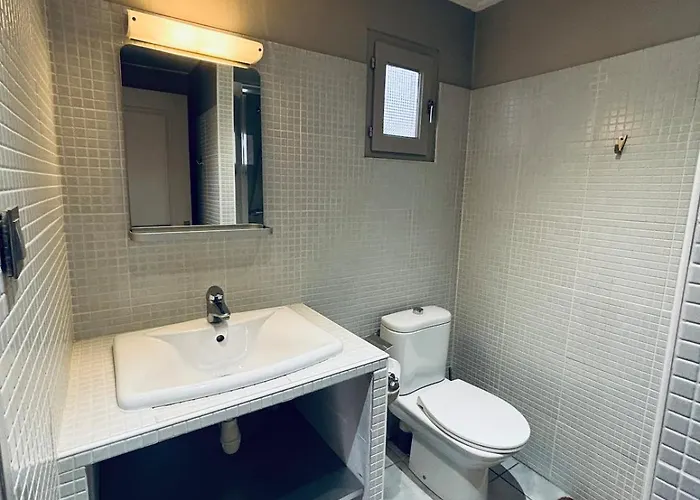 Le Mistral-5 Bedrooms-balcony-air Conditioning-wifi アパート *